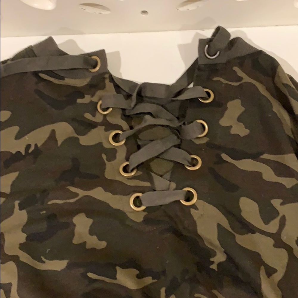 Sweatshirt - Picture 2 of 2